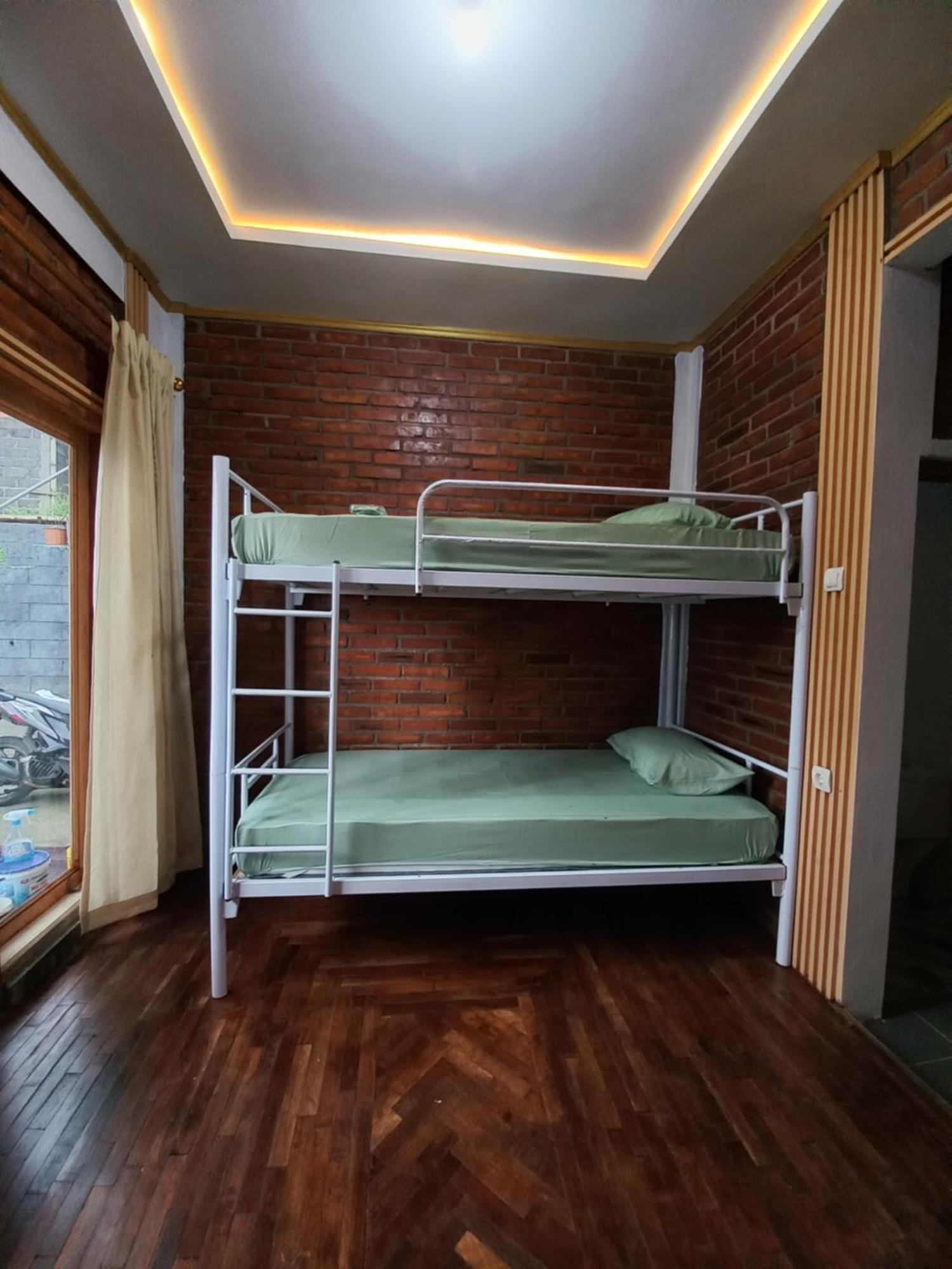 Agora Home Wonosobo Esterno foto